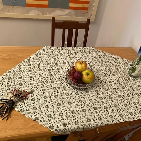 Apartment Luxury And Spacious Flat Near To Kadewe *